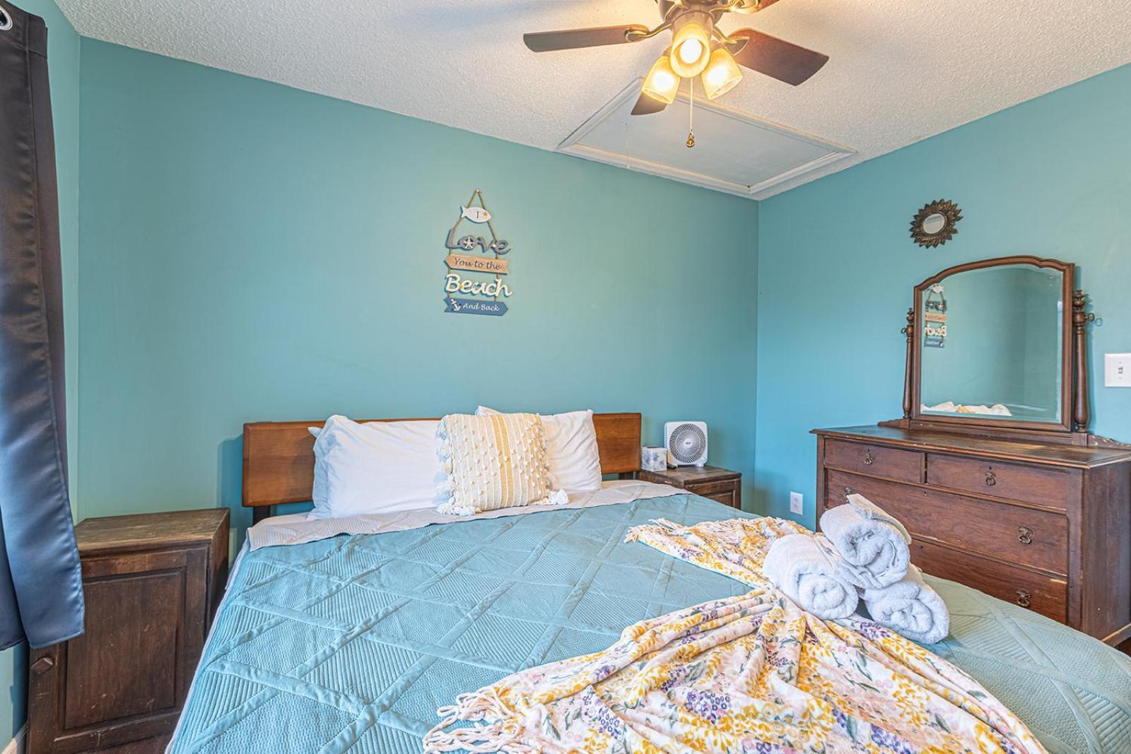 Gorgeous Centrally Located Ocean View 2 King, Huge Private Yard & Deck, Firepit, Bbq, & Game Tables Myrtle Beach Luaran gambar
