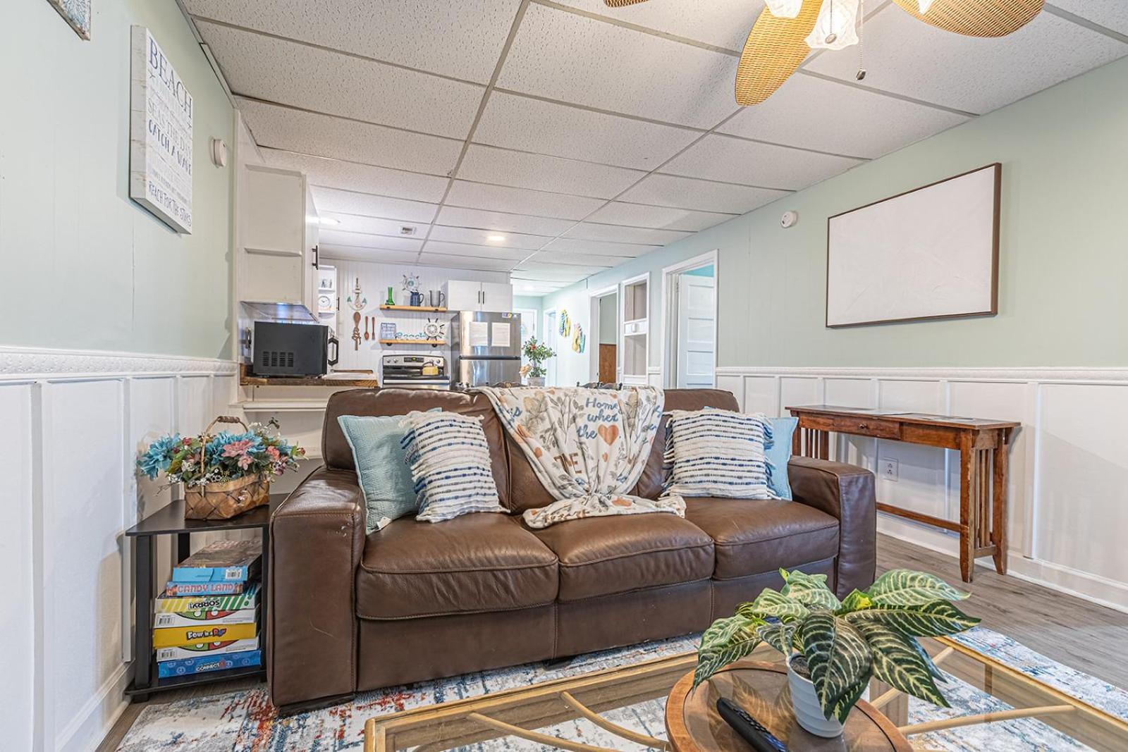 Gorgeous Centrally Located Ocean View 2 King, Huge Private Yard & Deck, Firepit, Bbq, & Game Tables Myrtle Beach Luaran gambar
